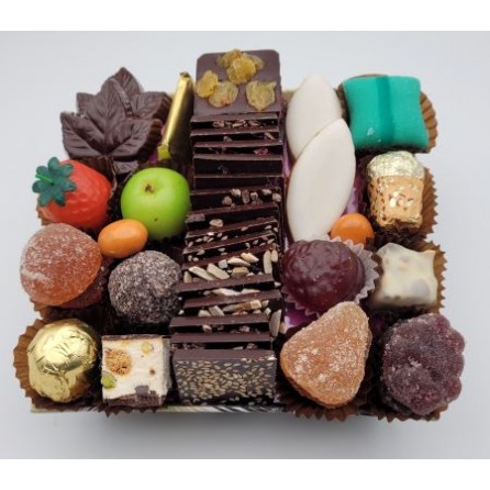 Composition chocolats & confiseries taille 1